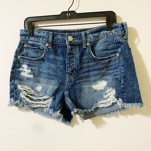 American Eagle Size 6 High Rise Distressed Frayed Shorts